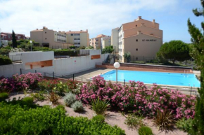 Studio cabine 4 personnes avec piscine en front de mer